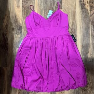 V-NECK POPLIN MINI BUBBLE DRESS